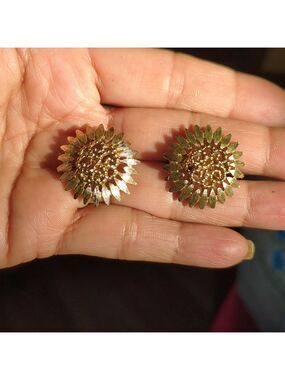 Vintage Monet Gold‎ Sunflower Earrings with Textured Petals
